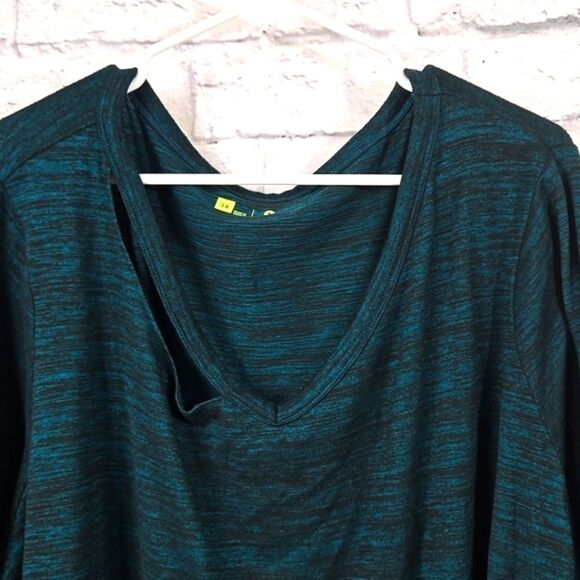 Xersion Plus 3X Womens Sweater Long Sleeve Stretch Cutout V Neck Teal Green Top - Picture 2 of 9